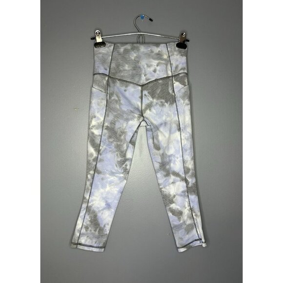 Athleta Salutation Stash Pocket II High Rise Capri S Blue Grey Stripe Powervita - Picture 15 of 15